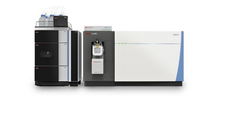 Трибридный масс-детектор с орбитальной ионной ловушкой Orbitrap IQ-X